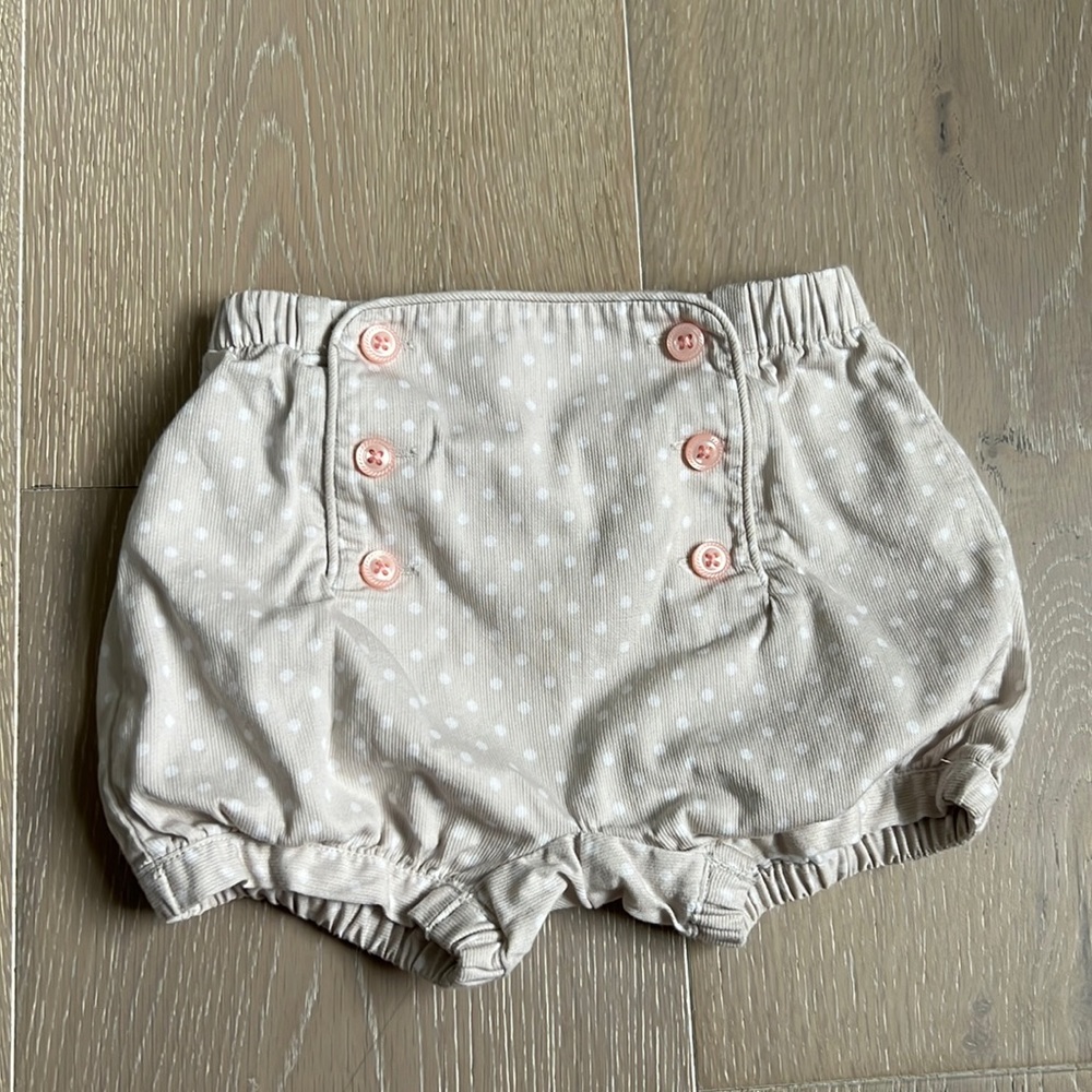 Janie and Jack 3-6 month beige polka dot bloomer shorts with pink buttons